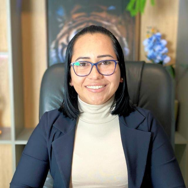 Dra. Ester de Barros Rodrigues